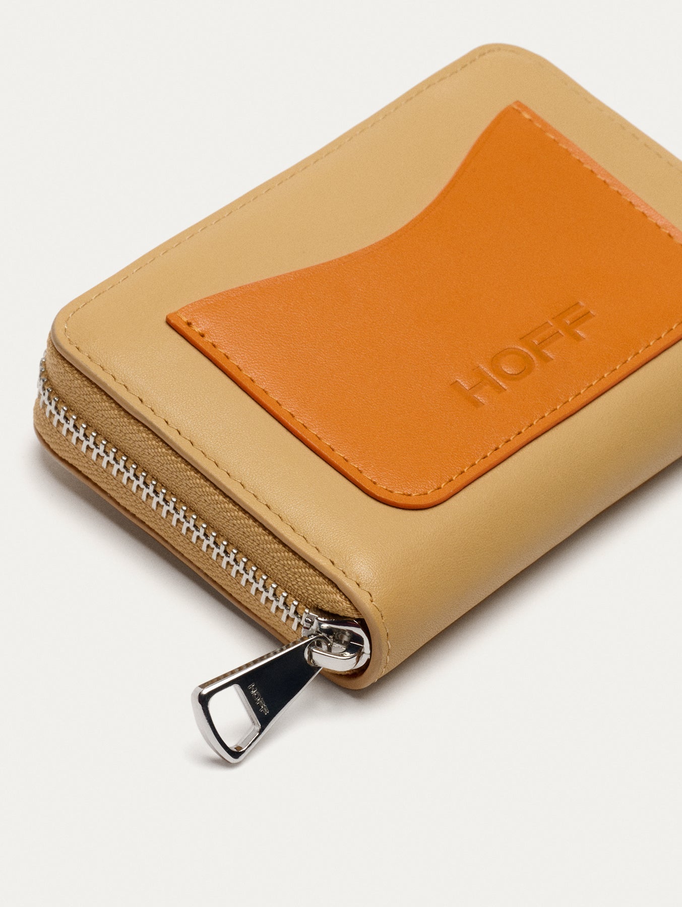 CARTERA PIEL CAMEL