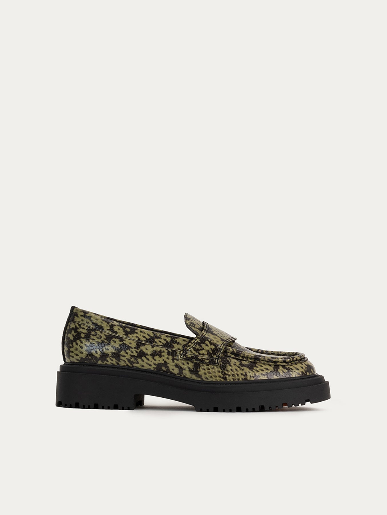 MOCASIN ANIMAL PRINT SCHOOL VERDE