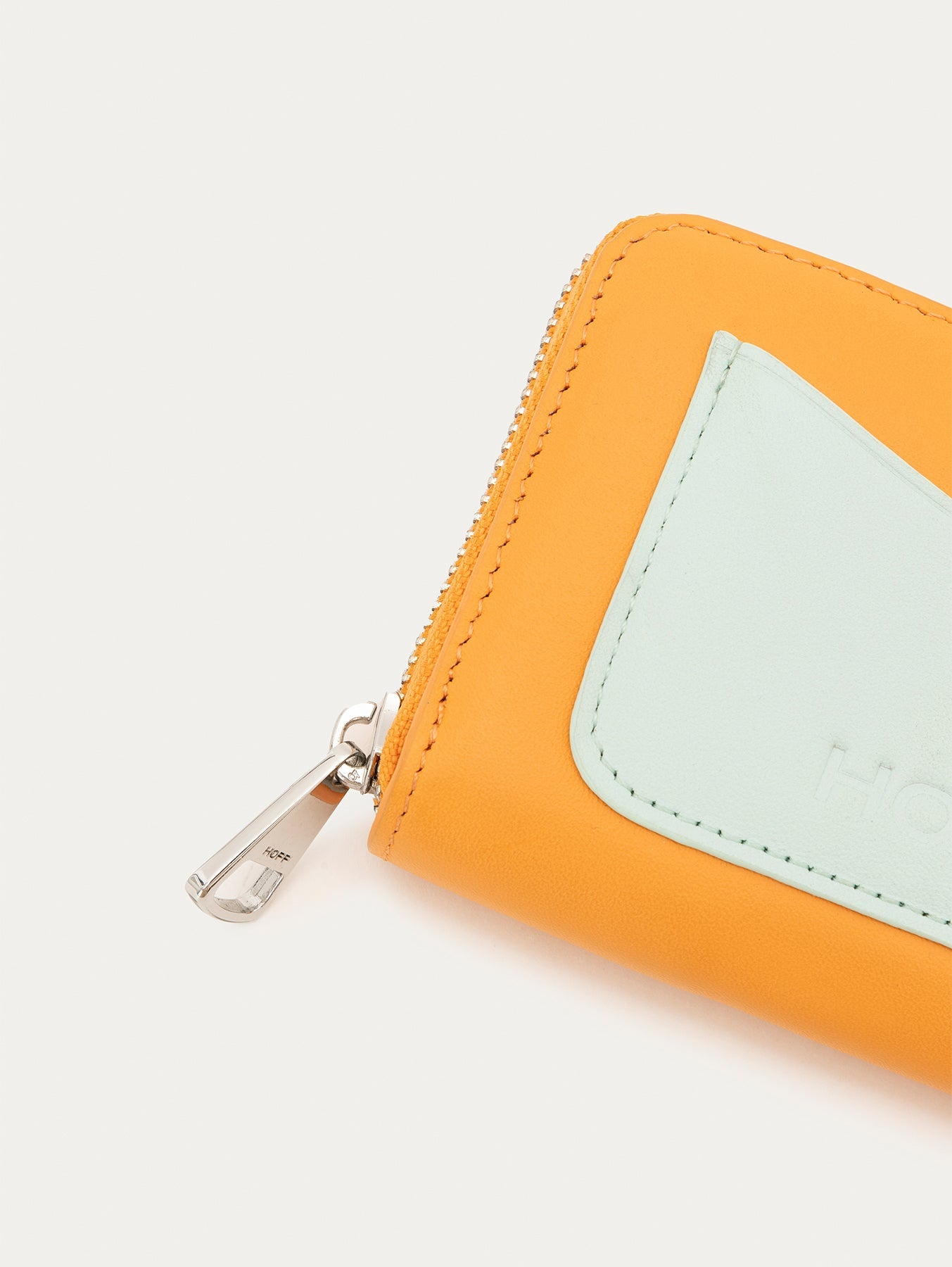 CARTERA PIEL NARANJA