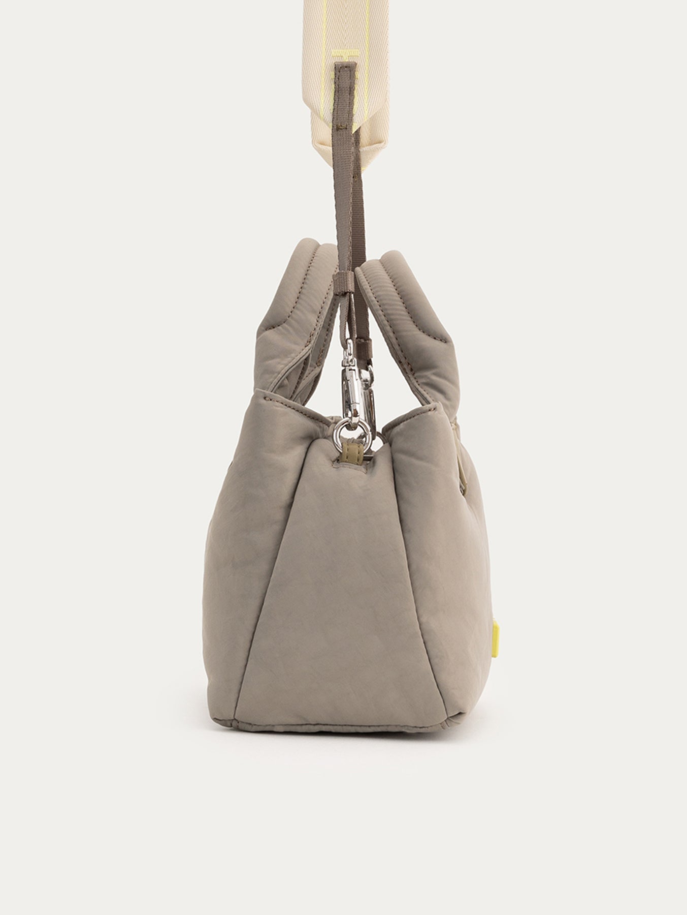 BOLSO DANALI NYLON CAQUI